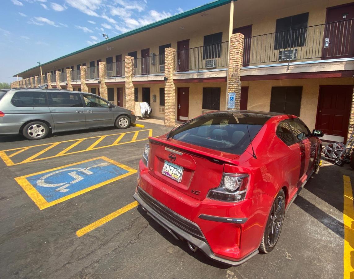Windsor Inn Lake Havasu City Εξωτερικό φωτογραφία