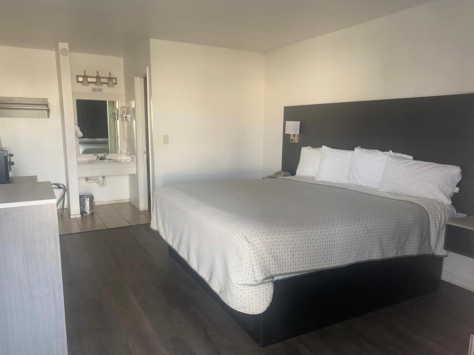 Windsor Inn Lake Havasu City Εξωτερικό φωτογραφία